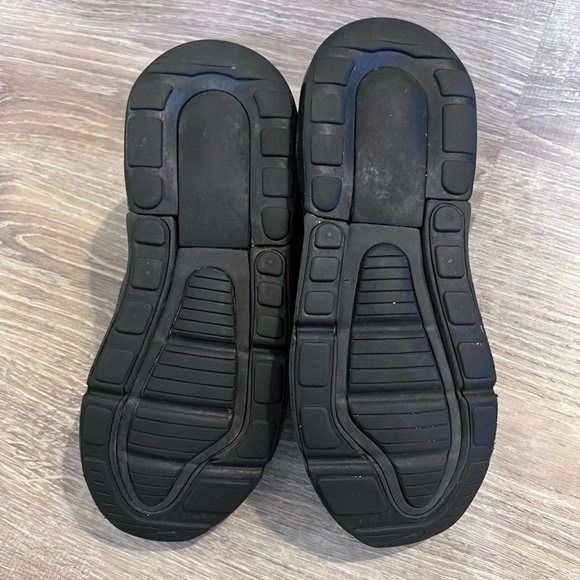 Nike AirMax Kids Size 2.5 Black - Picture 7 of 9